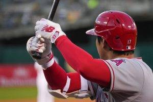 Have Baseball Batting Gloves Always Been Used