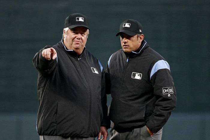 major league umpire salary