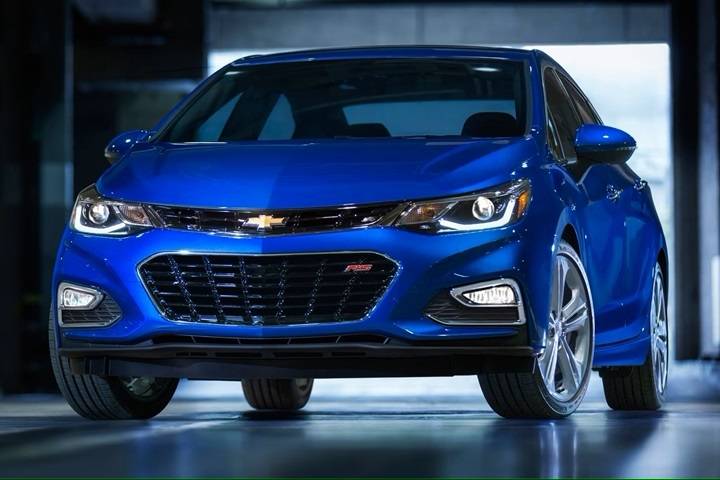 2016 Chevy Cruze for Sale: A Fuel-Efficient and Reliable Compact Sedan 2016 chevrolet cruze sedan premier fq oem 1 1600