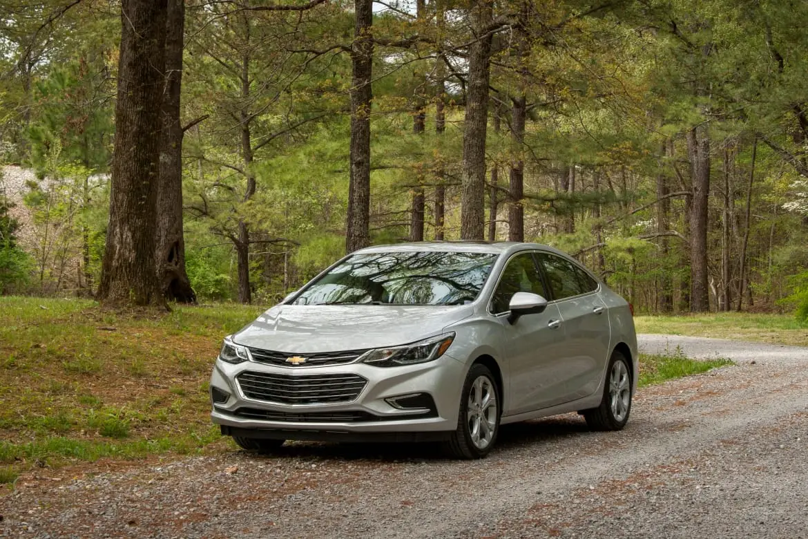 Factors to Consider When Buying a 2016 Chevy Cruze