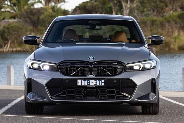 Factors to Consider When Buying a 2022 BMW M340i