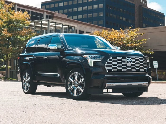 Factors to Consider When Buying a 2023 Toyota Sequoia for Sale