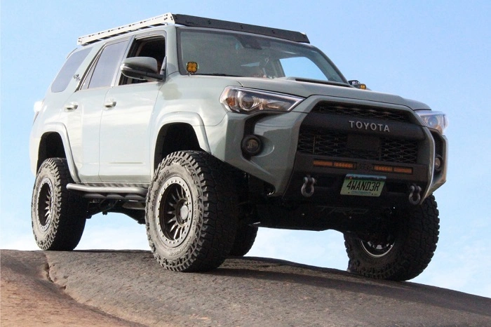 Why Choose the Lunar Rock 4Runner