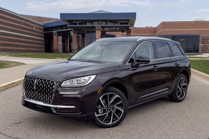 Why Consider the 2023 Lincoln Corsair