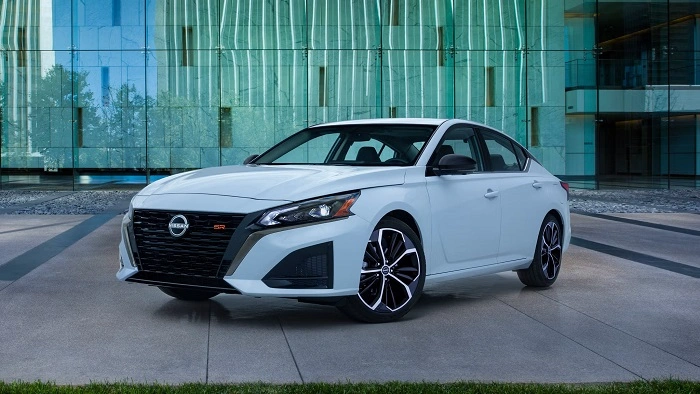 Why Consider the 2023 Nissan Altima