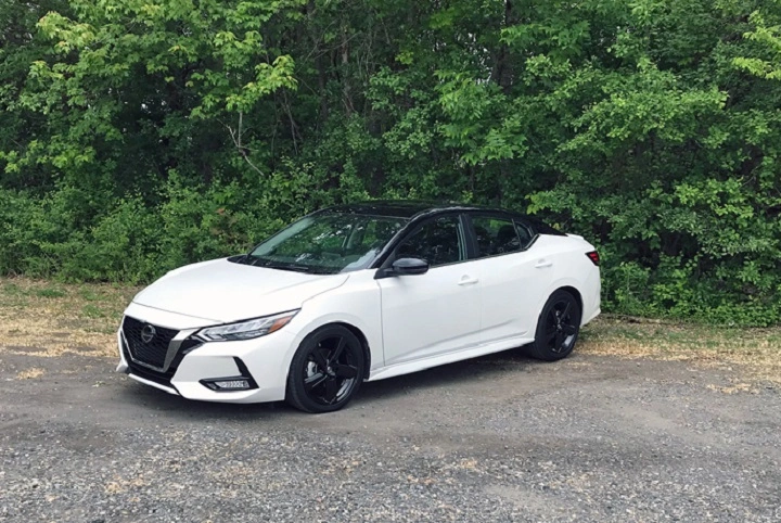 2021 Nissan Sentra: Features, Issues, and Long-Term Ownership Insights 2021 sentra 1