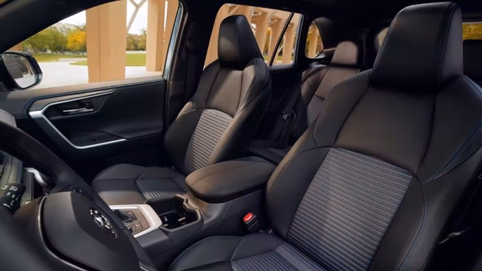 Comfortable and Practical Interior
