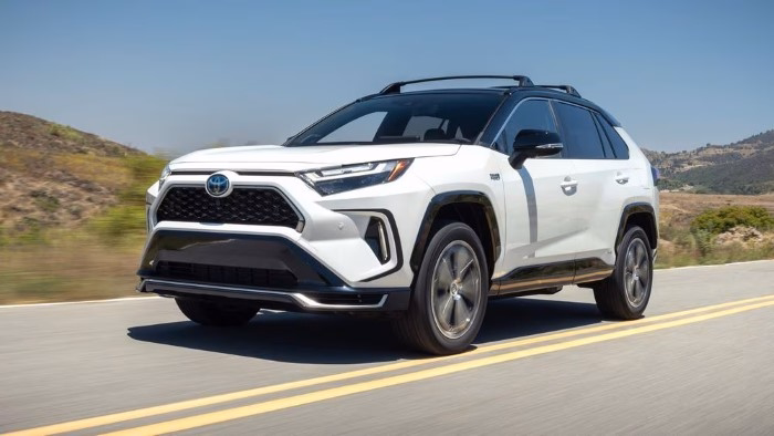 What Makes the 2021 Toyota RAV4 Hybrid Stand Out