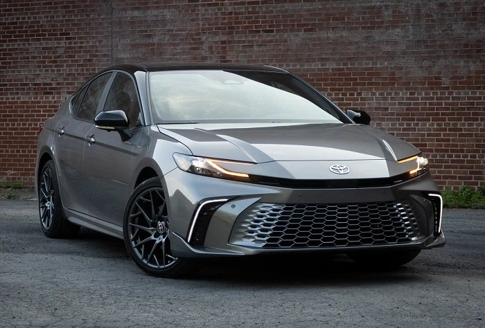 Why Look at the 2024 Camry 3