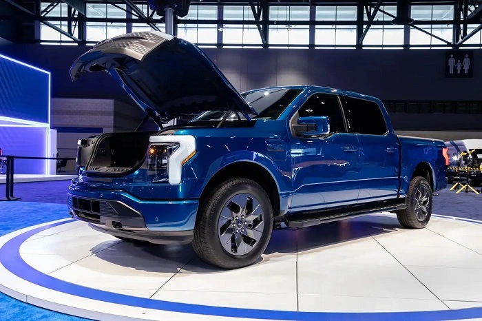 ford lightning 2022dfg