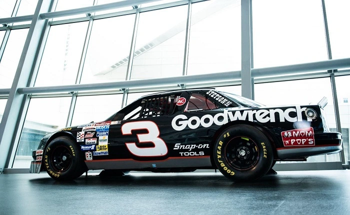 Who Was Dale Earnhardt